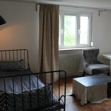 아파트 Private Ferienwohnung *